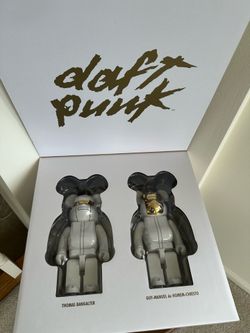 BNIB Bearbrick Daft Punk 400%