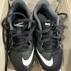 soccer cleats- Size 11c