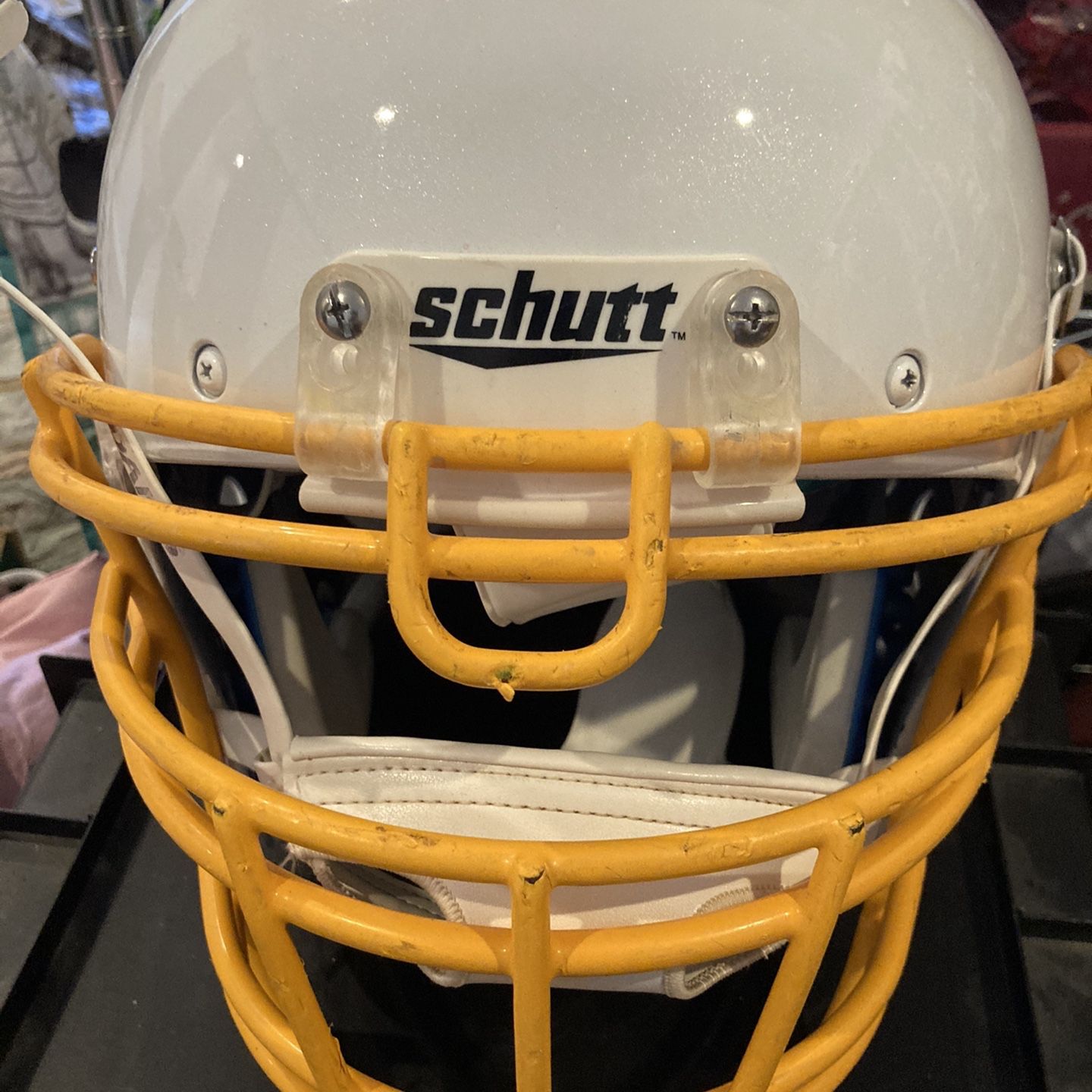 adult xxl football helmet Adult XL Football Helmet Like New for Sale in Peoria, AZ