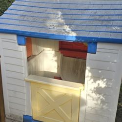 Free Playhouse 
