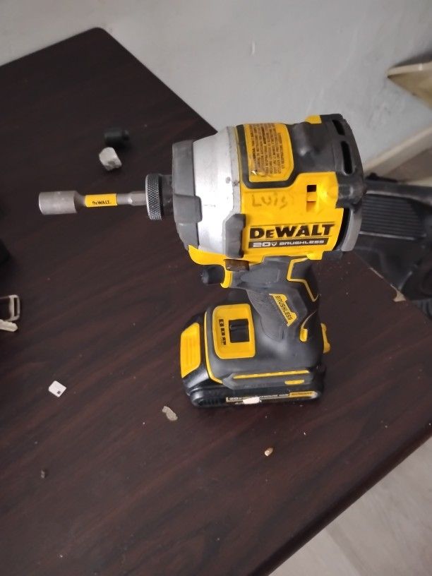 DeWALT 20v Impact Driver Atomic Series