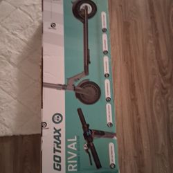 GoTrax GT-RIVAL-BLK  **** Brand NEW