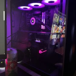 MSI GAMING TRIO RTX 5090 (Prac BRAND NEW)