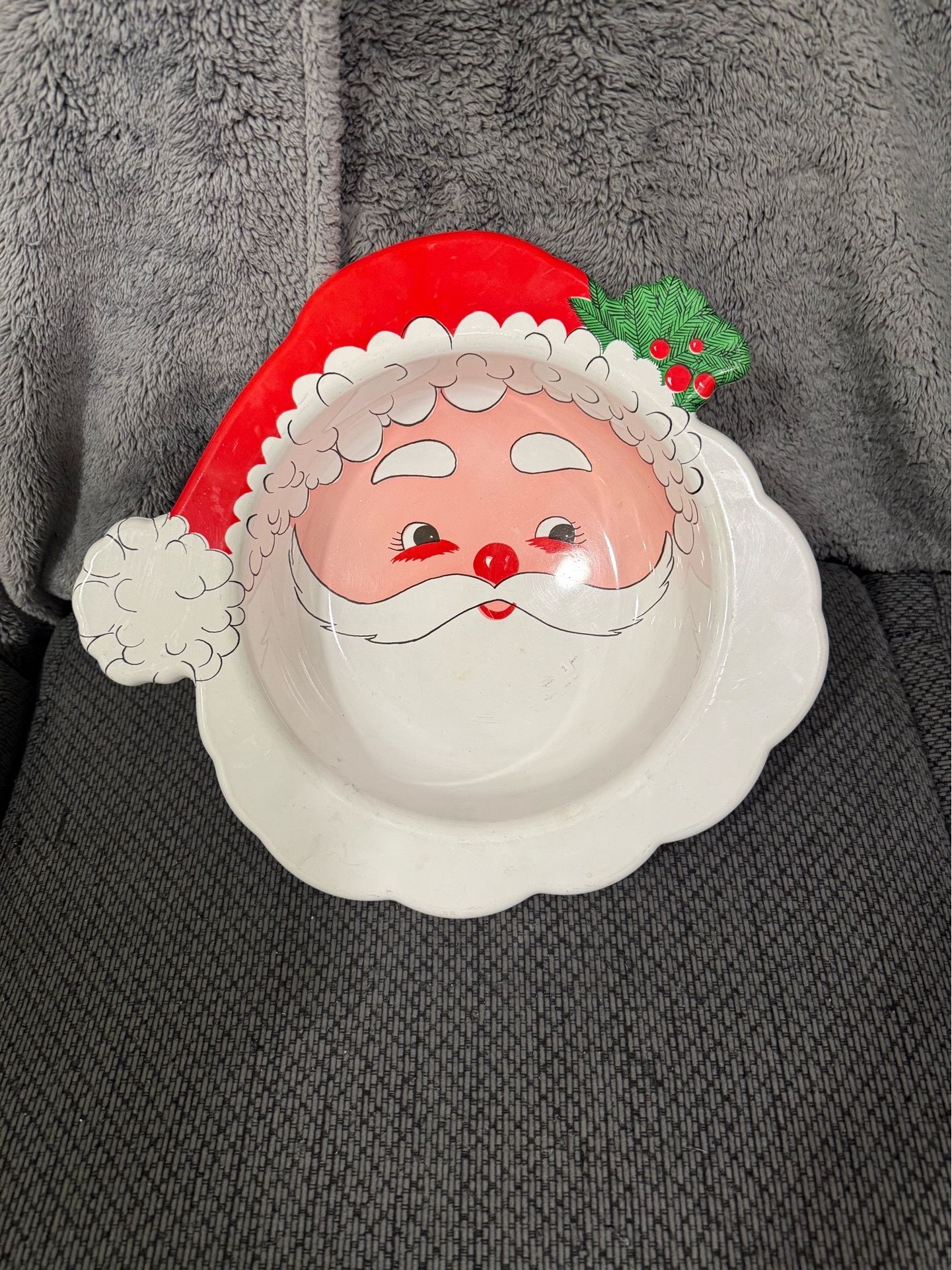 Vintage Santa Claus face plastic bowl-14 inches