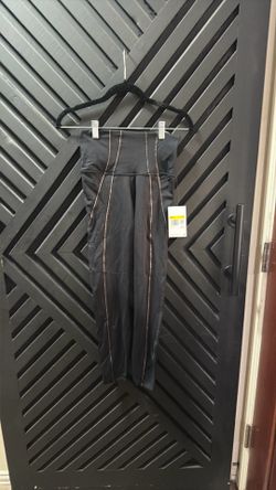NWT Nike Yoga Tights - Size S