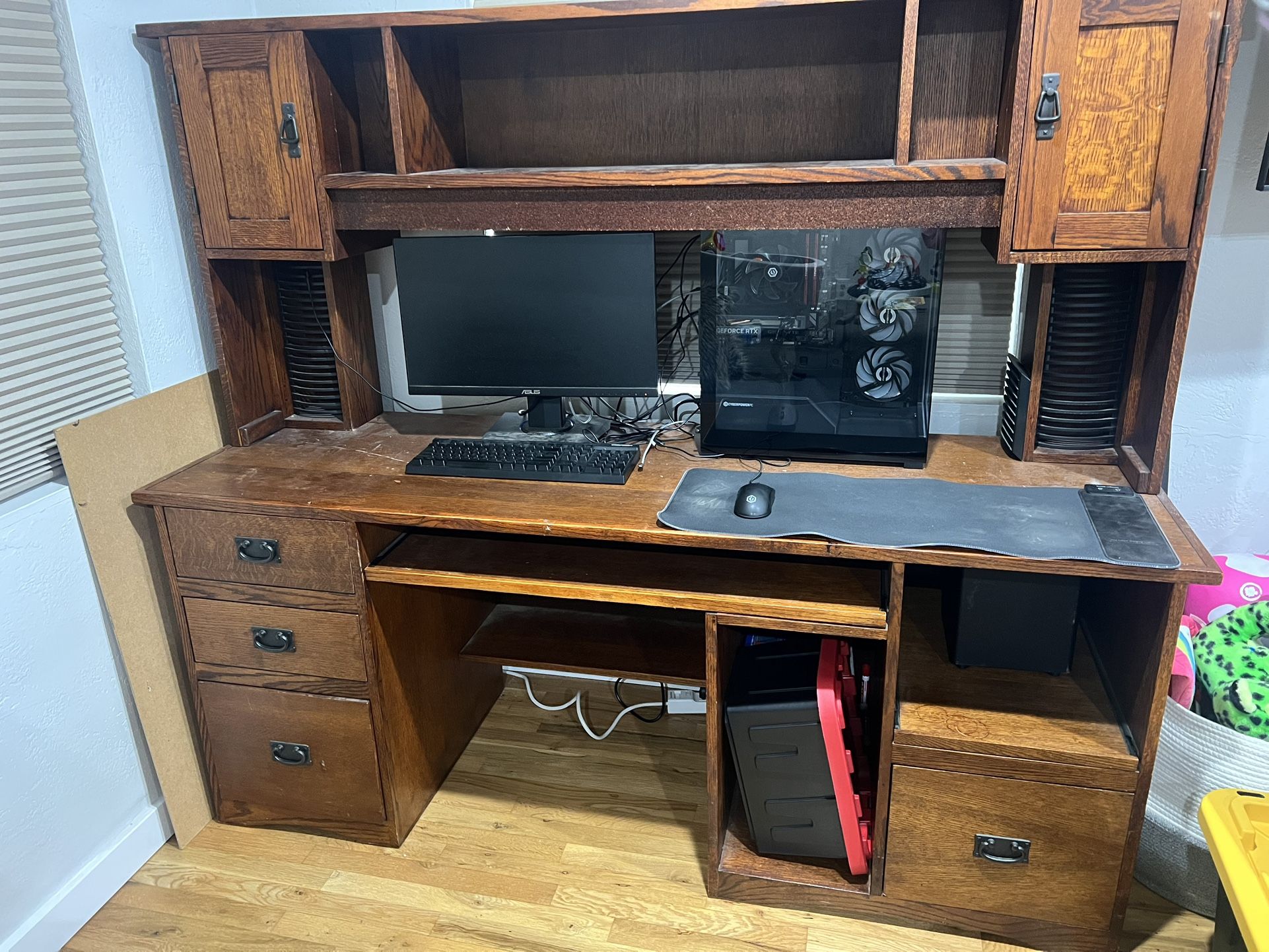 Computer Desk