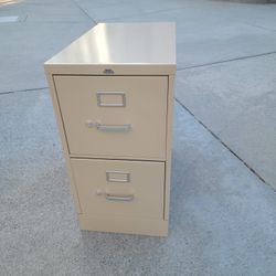 Vertical File Cabinet - Legal, 2 Drawer
