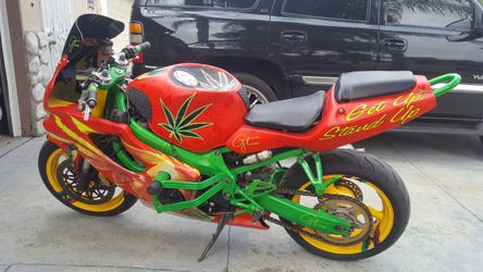 02' Honda F4I 600