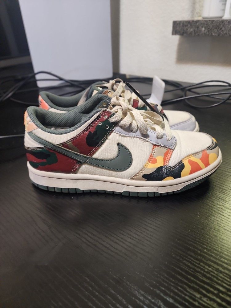 Used Nike Dunk Lows