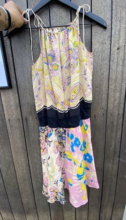 RARE 90s/Y2K Vtg Betsy Johnson 100% SILK Floral handkerchief A-line Dress M