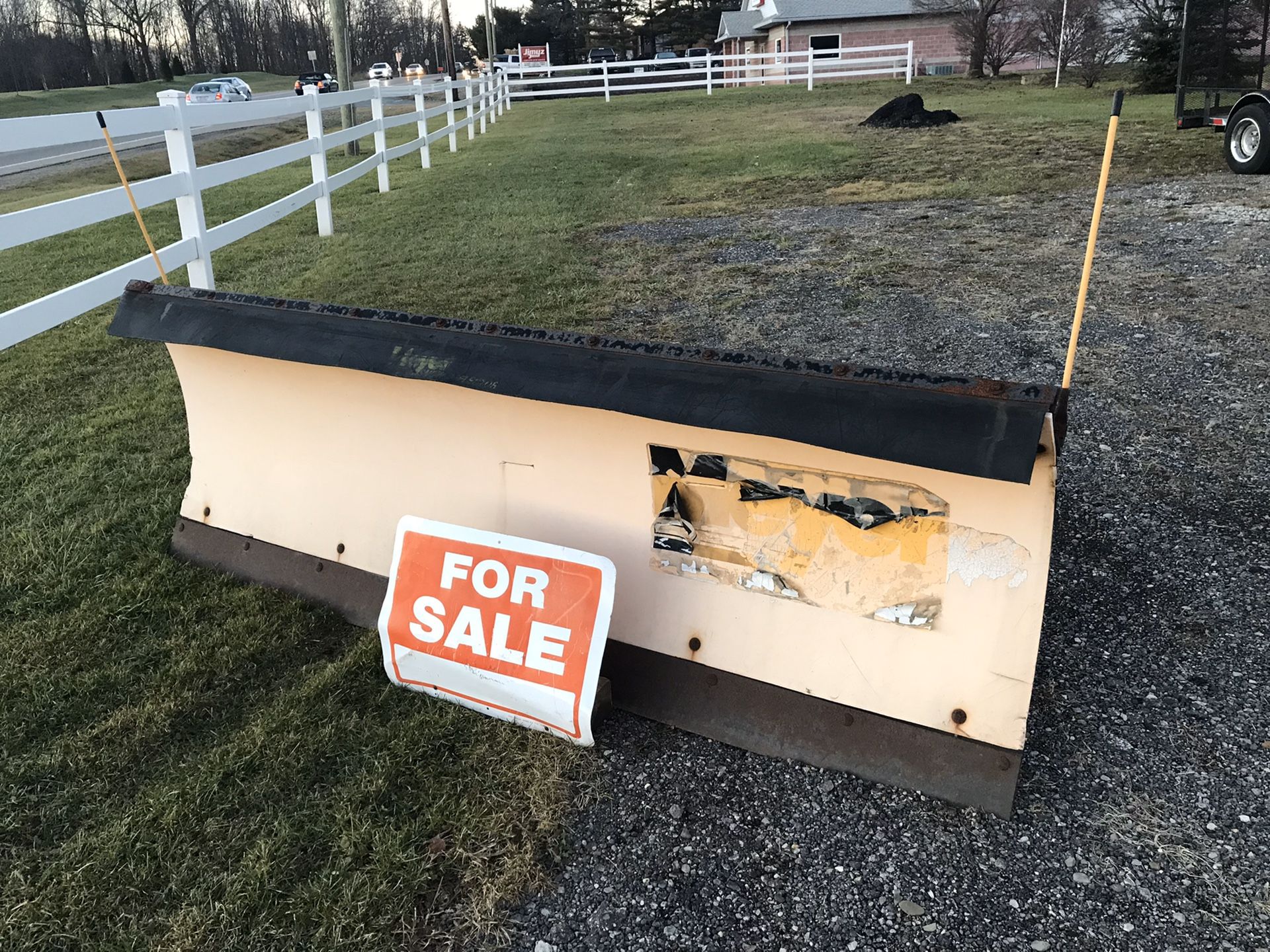 8 1/2’ Meyers plow