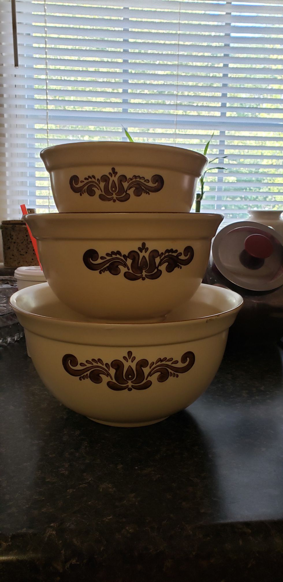 Pfaltzgraff mixing bowls and platter