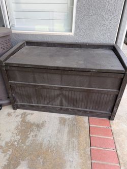 STORAGE CHEST