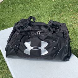 Like New Under Armour Sport Equipment Bag