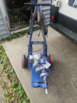 Brand New Electric Eel 3/4 HP Sectional Drain Cleaning Machine. Brand Spanking new. Nueva maquinado secciones para destapar drenajes.