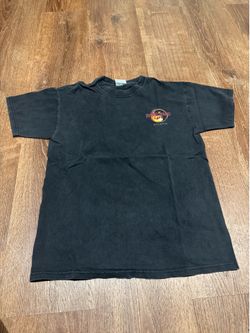 Hard Rock Cafe with dragon black cotton t-shirt size medium