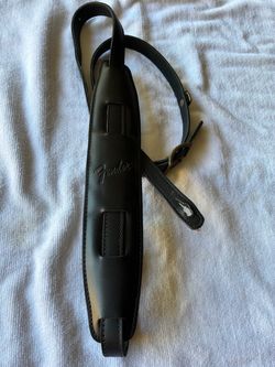 fender guitar strap