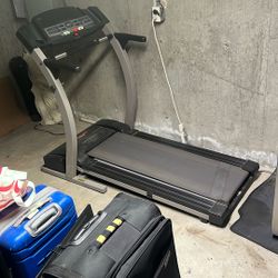 Pro Form 730 CS Treadmill