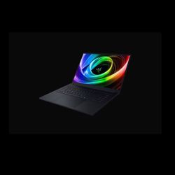Razer Blade 16 RTX5080 New