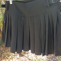 Forever 21 Black Pleated Skirt Small