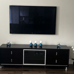 Media Console