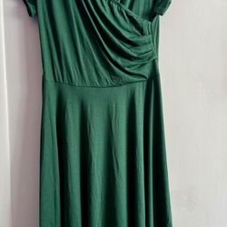 Green Short Sleeve Dress, Medium 