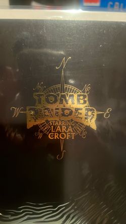 Tomb Raider Starring Lara Croft Pinball Machine
