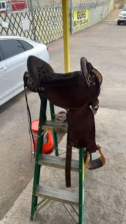 21” Brown Horse Saddle