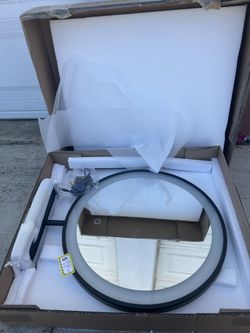 New In Box Vanity Mirror 17.5” Round