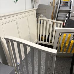 Wood Crib With Mattress