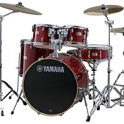 YAMAHA STAGE CUSTOM BIRCH  DRUM SET COMPLETE With HARDWARE AND CYMBALS