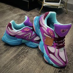 New Balance 9060 Women's Purple and Teal Sneakers - NEW!! Size 8