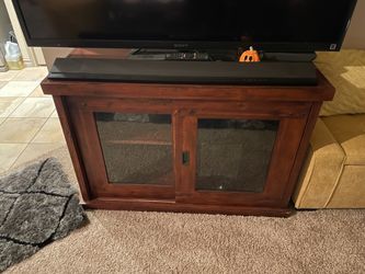 Entertainment sliding cabinet