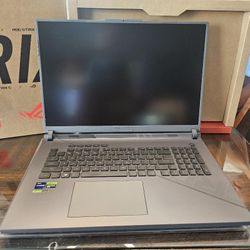 ASUS - ROG Strix 18" QHD 240Hz Gaming Laptop - Intel 14th Gen Core i9 with 32GB Memory - NVIDIA GeForce RTX 4080 - 2TB SSD - Eclipse Grey.