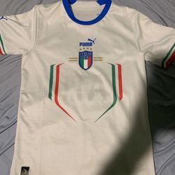 Italy Away Jersey 2022 (Size Small)