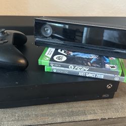 Xbox One X 1Tb Bundle