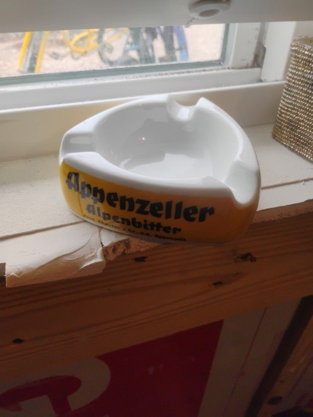 Like New Ashtray
