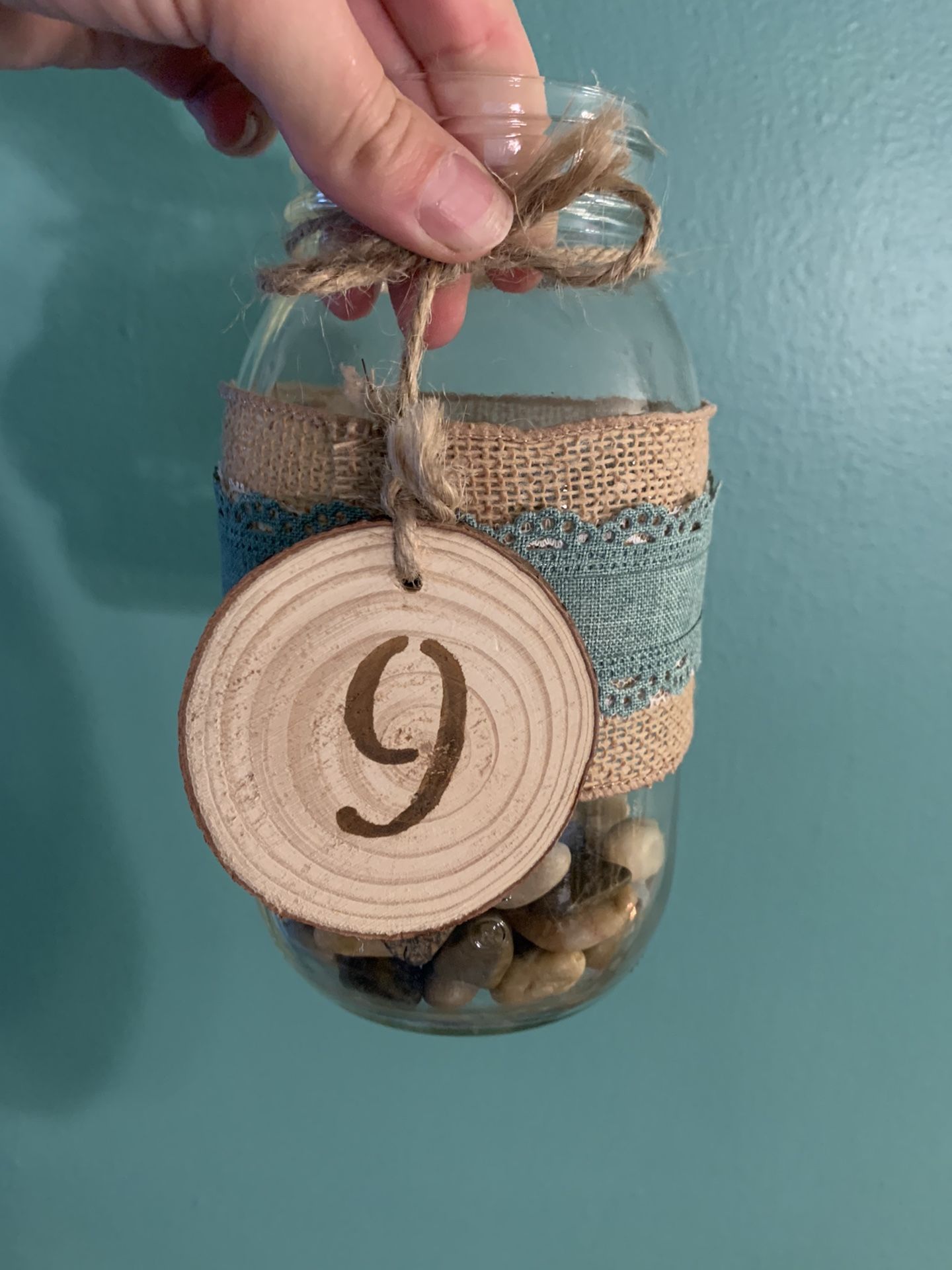 20 Burlap Mason Jars With Wooden Table Numbers