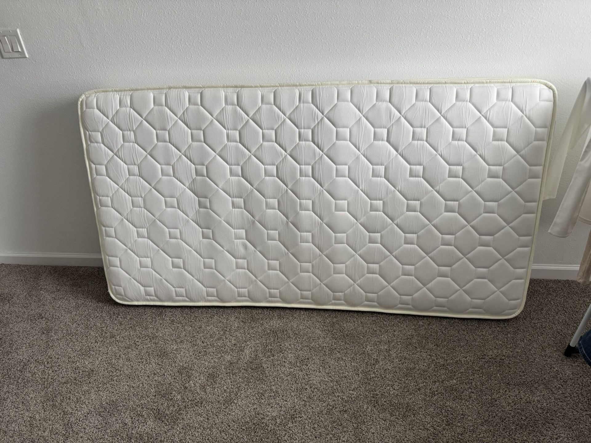 Mainstays 6" Innerspring Tight Top Mattress with Gel Foam, Twin