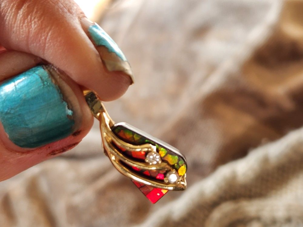 Gem Quality Ammolite Pendant Set In 14kt Gold With 2 Diamonds