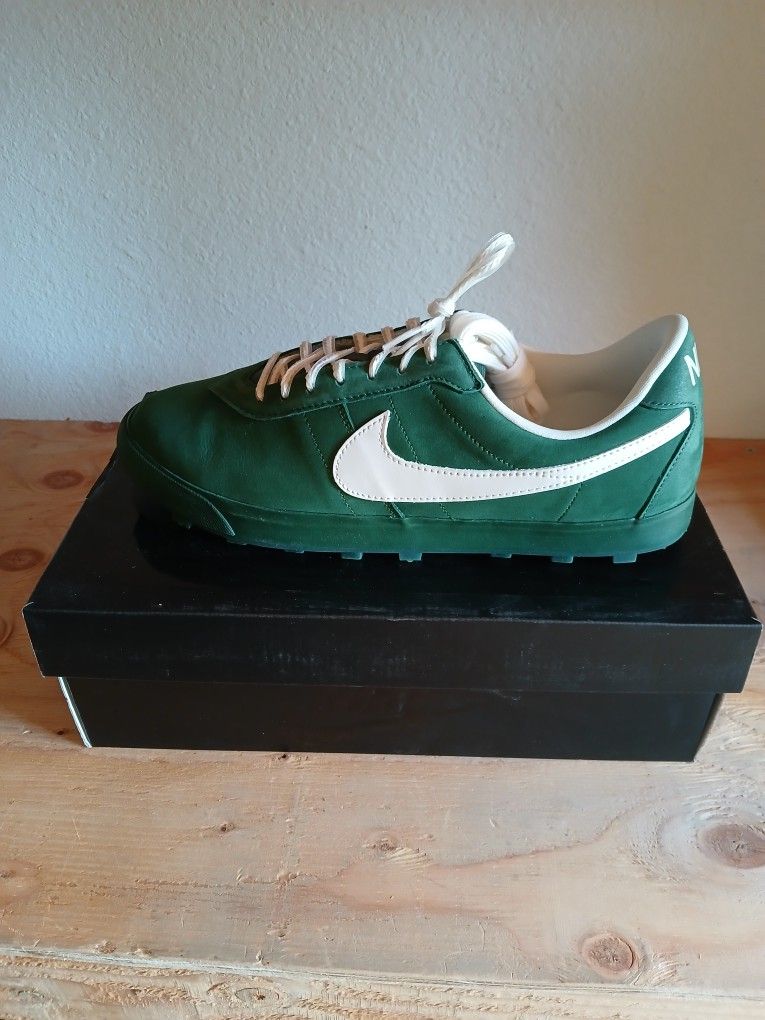 Nike Astrograber Sneakers 10.5