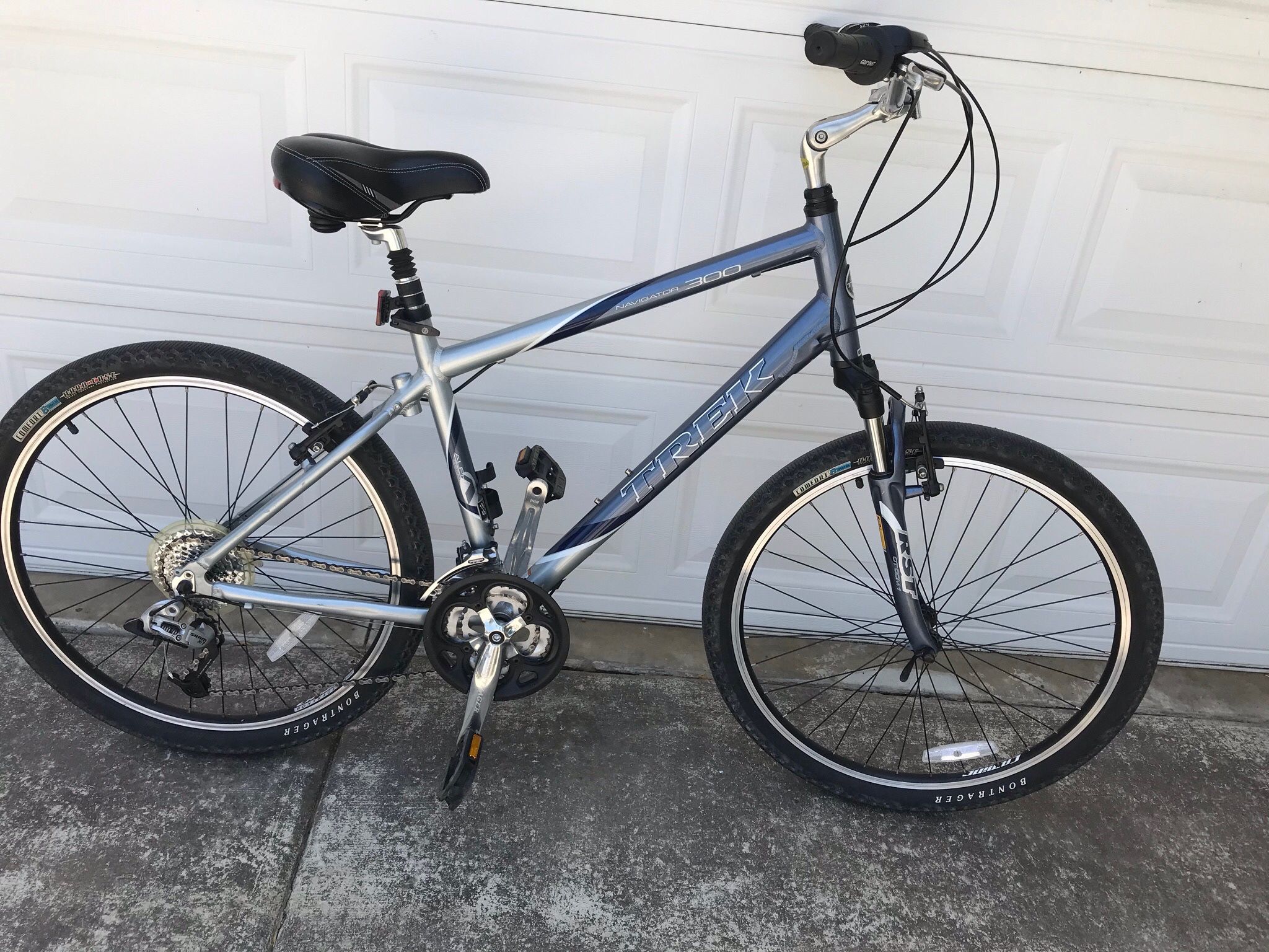 2 Trek Navigator 300 Higher End Hybrid Comfort Bikes 18.5” Frame, 26” Tires.