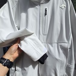 Descente Men's Ski / Snowboard Shell XL