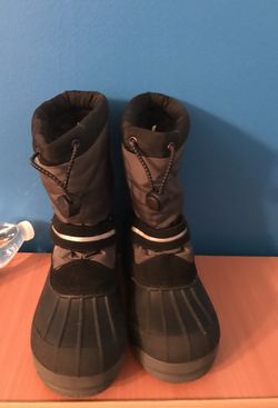 Land’s End Boy size 1 Snow Boots