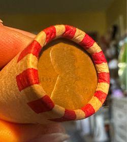 Full roll of wheat pennies with 1911 end coin