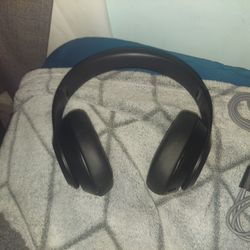 Beats Studio Pro Bluetooth Headphones