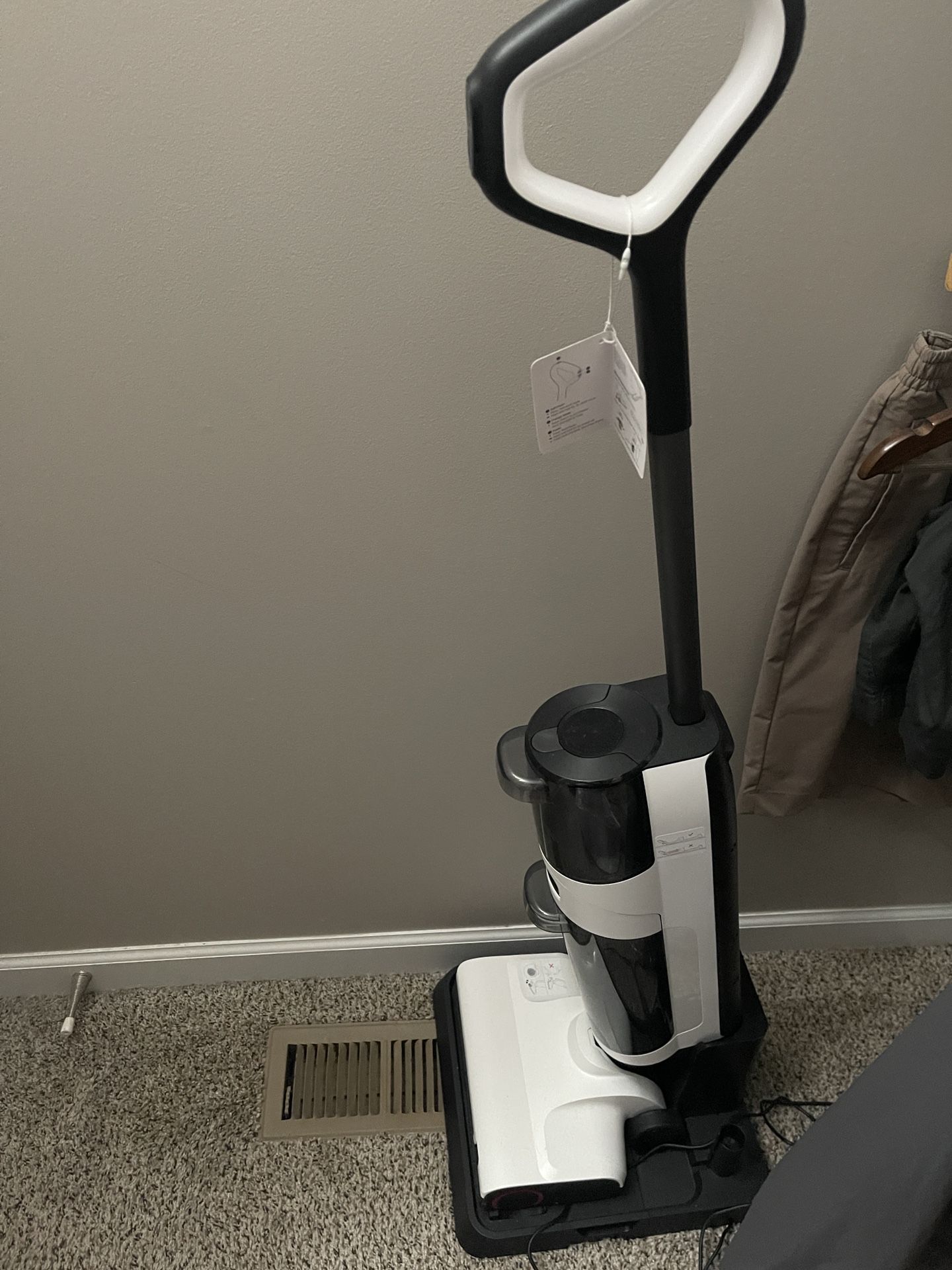 roborock Dyad Air Wet Dry Vacuum Cleaner, Cordless Vacuum Mop Combo with 17000Pa Power Suction