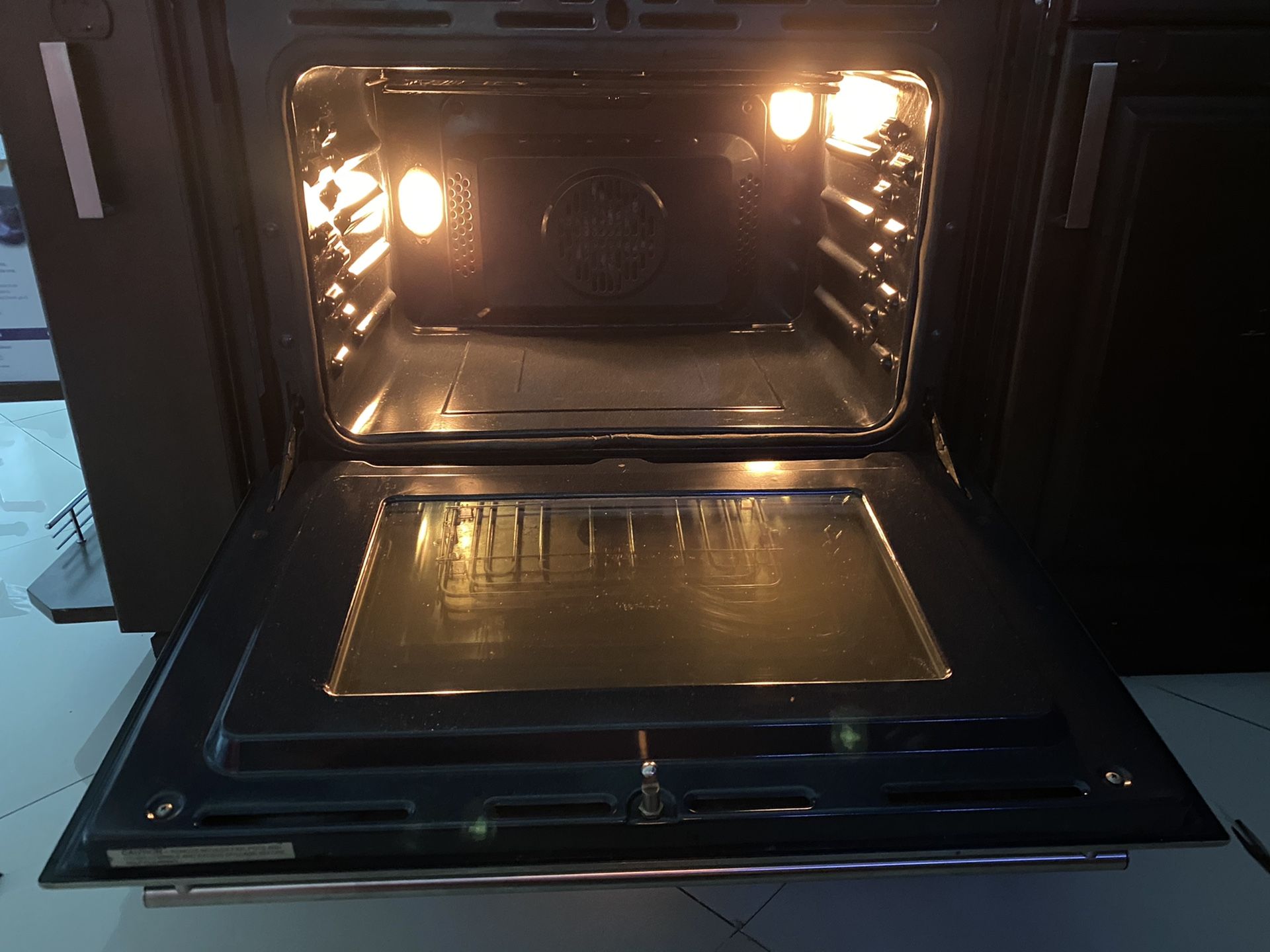 GE Monogram Wall Oven NEEDS REPAIR for Sale in Miami, FL OfferUp