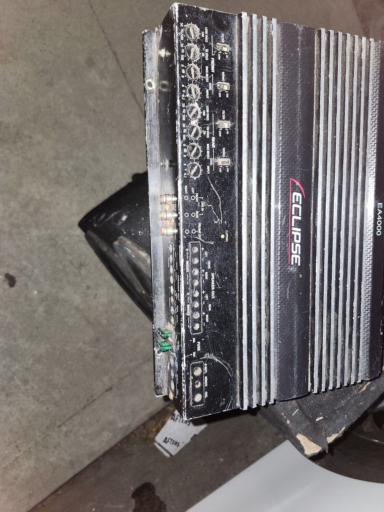 Eclipse EA4000/ Amp