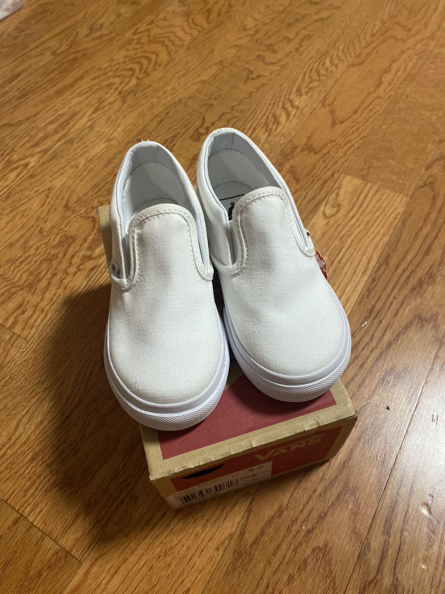 NEW Vans Kids Classic Slip-on